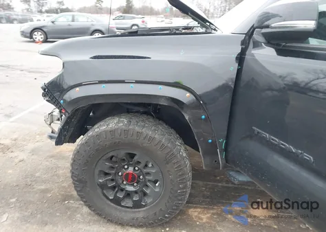 2022 Toyota Tacoma Trd Sport из США, поврежденный, VIN 3TYSZ5AN8NT098533